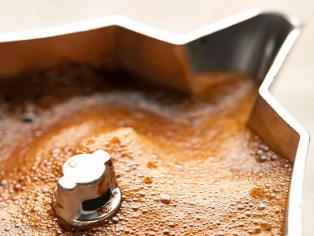 Cafetera Moka Italiana – Cafetera de Café Espresso para Gas e Inducción - La Guashira Specialty Coffee