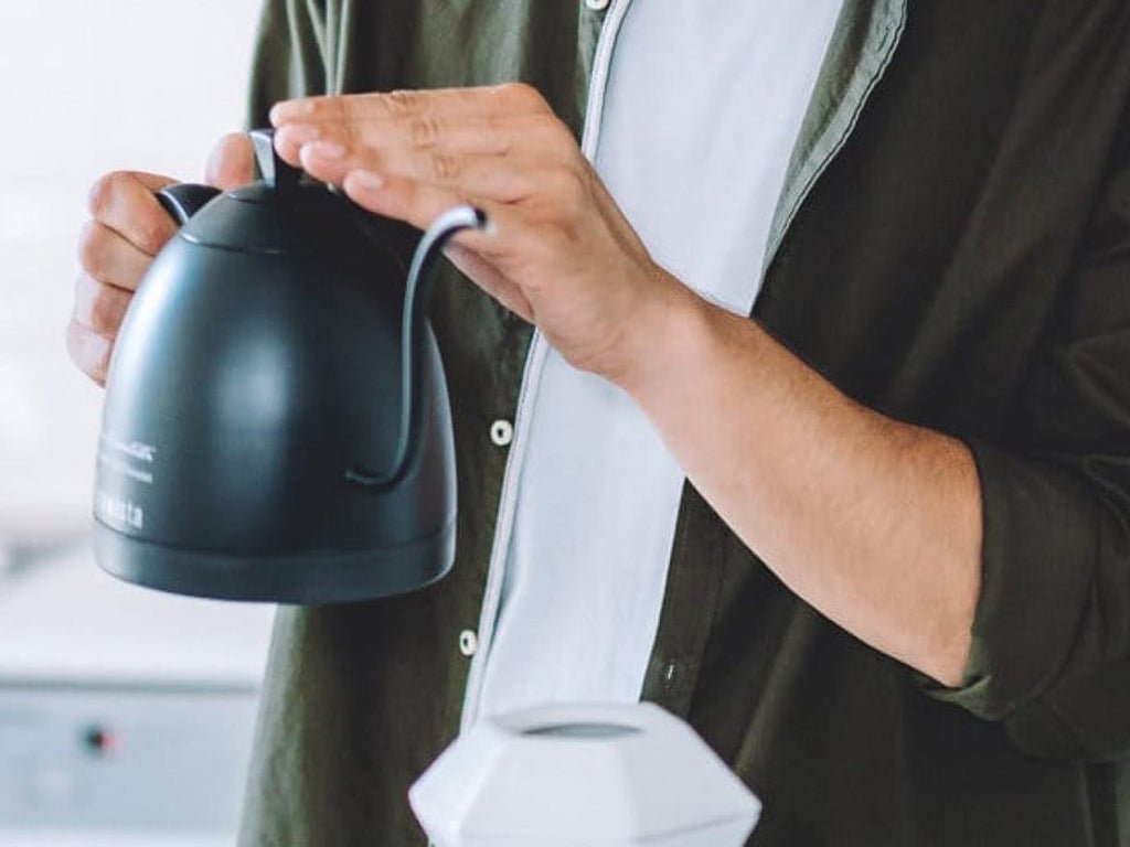 Hervidor Brewista - Hervidor Eléctrico de Cuello de Cisne para Café de Especialidad - La Guashira Specialty Coffee